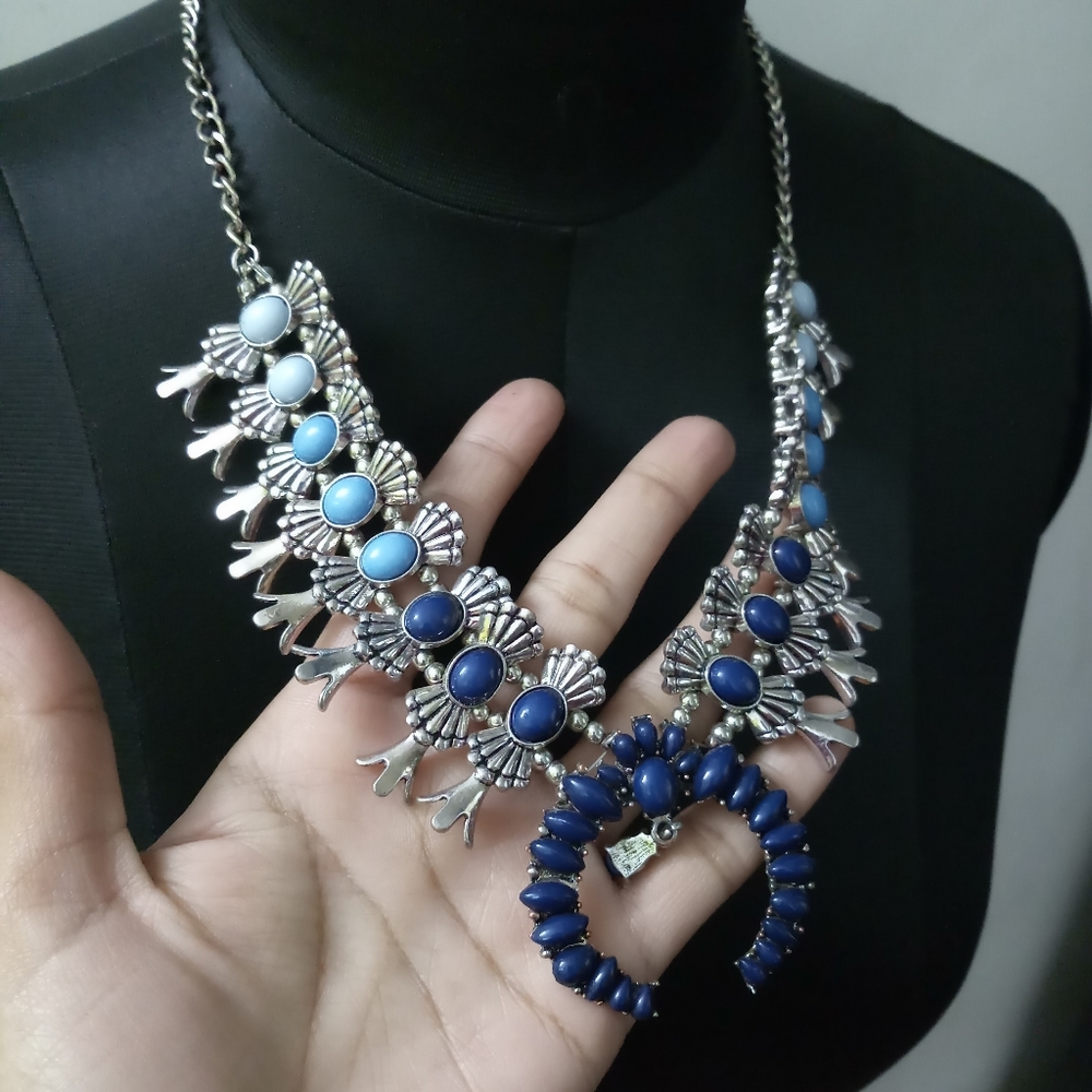 Designer neckpiece - Picture 2 of 3